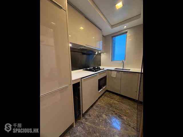 Tung Chung - Century Link Phase 1 Tower 6A 02