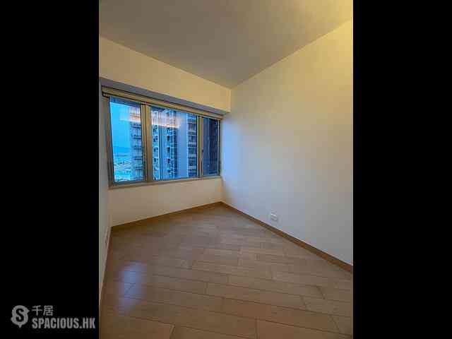 Tung Chung - Century Link Phase 1 Tower 6A 09