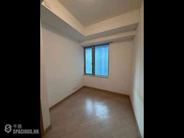 Tung Chung - Century Link Phase 1 Tower 5A 06