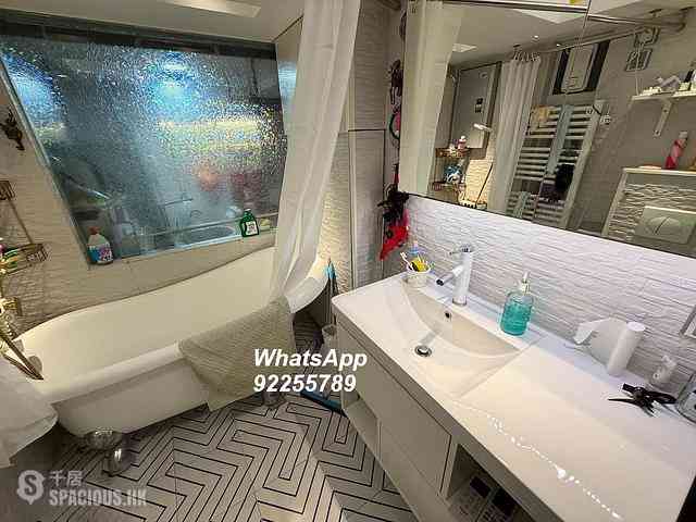 Sheung Wan - Midland Centre 08