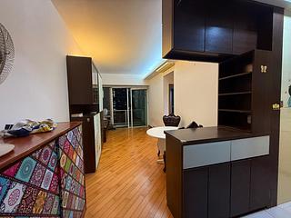 Tung Chung - Coastal Skyline Phase 4 Le Bleu Deux Block 2 07