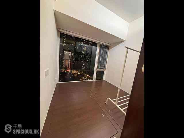 Tung Chung - Coastal Skyline Phase 4 Le Bleu Deux Block 2 10