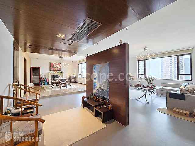 Mid Levels Central - Chung Tak Mansion 01