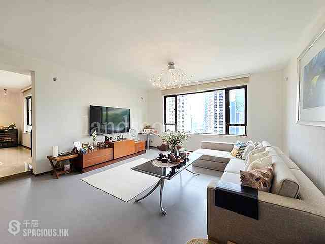 Mid Levels Central - Chung Tak Mansion 03