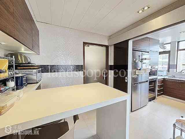 Mid Levels Central - Chung Tak Mansion 14