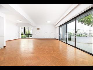 Pok Fu Lam - Pine Grove Block 4 04