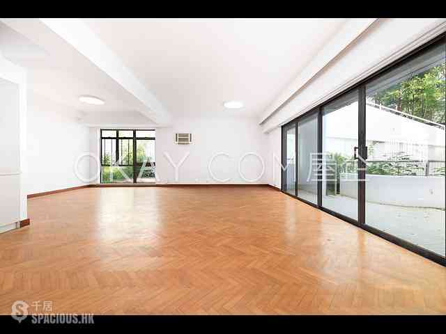 Pok Fu Lam - Pine Grove Block 4 04