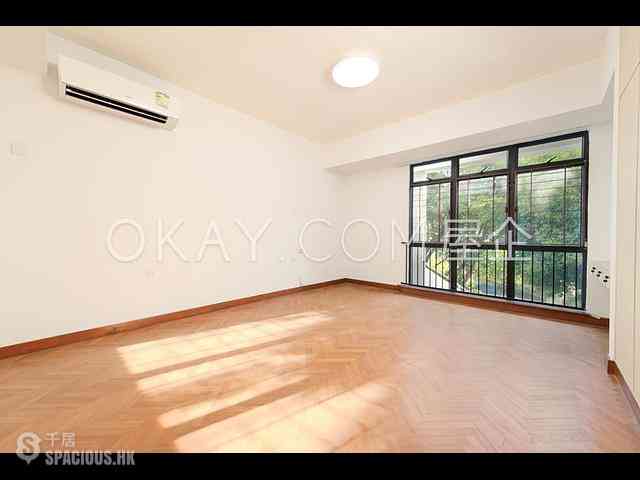 Pok Fu Lam - Pine Grove Block 4 10