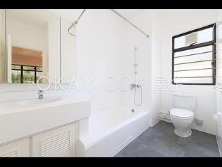 Pok Fu Lam - Pine Grove Block 4 12