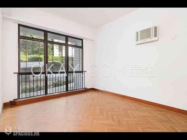 Pok Fu Lam - Pine Grove Block 4 14