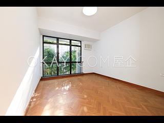 Pok Fu Lam - Pine Grove Block 4 15