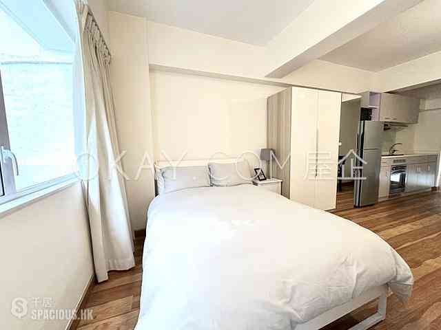 Soho - 6-8, Staunton Street 08