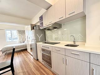 Soho - 6-8, Staunton Street 13