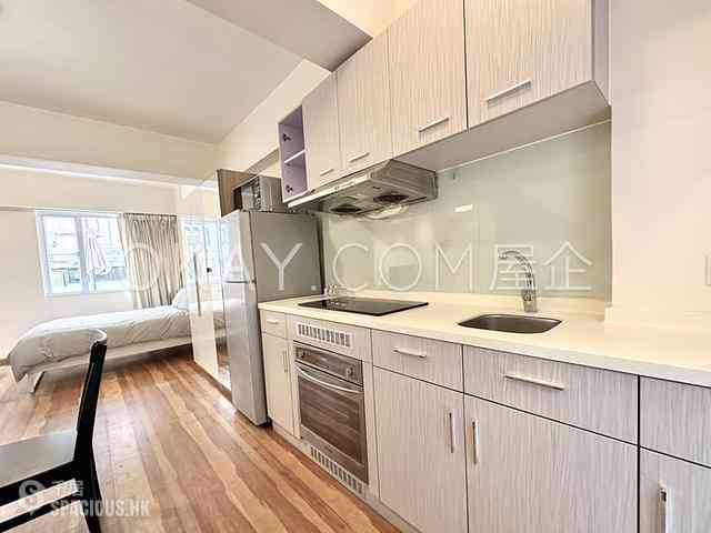 Soho - 6-8, Staunton Street 13
