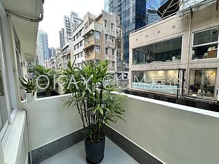 Soho - 6-8, Staunton Street 14