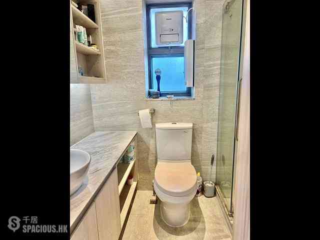 Wan Chai - The Zenith Phase 1 Block 1 04
