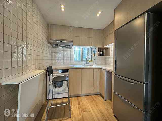 Wan Chai - The Zenith Phase 1 Block 1 06