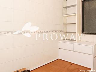 Happy Valley - The Broadville 10