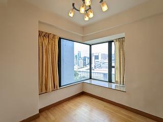 Wan Chai - Brilliant Court 07
