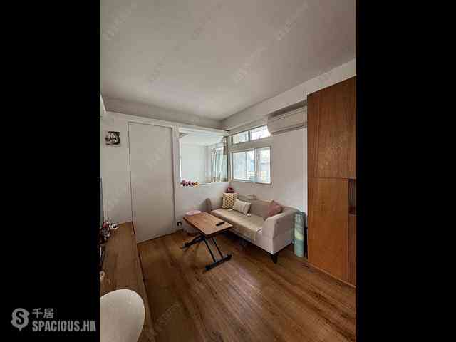 Tai Hang - Lily Court 03
