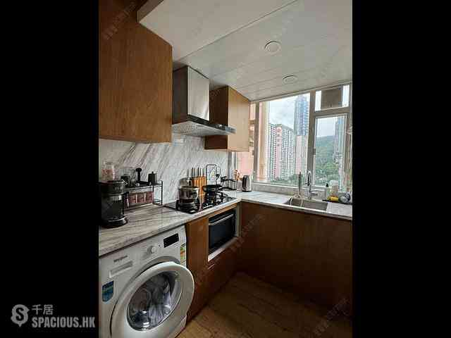 Tai Hang - Lily Court 07
