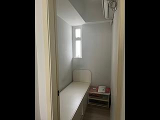 Wan Chai - Sun Tao Building 05