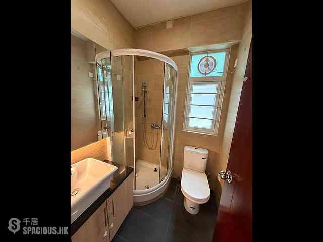 Braemar Hill - Coral Court 08