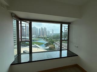 Tseung Kwan O - Tseung Kwan O Plaza Phase 2 Block 8 06