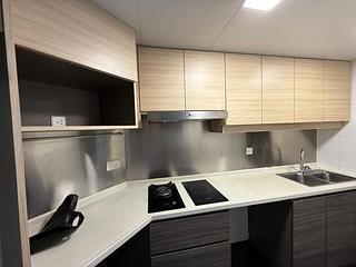 Tseung Kwan O - Tseung Kwan O Plaza Phase 2 Block 8 11