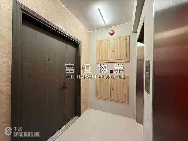 Happy Valley - Sun And Moon Building 06