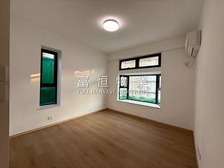 Happy Valley - Sun And Moon Building 02