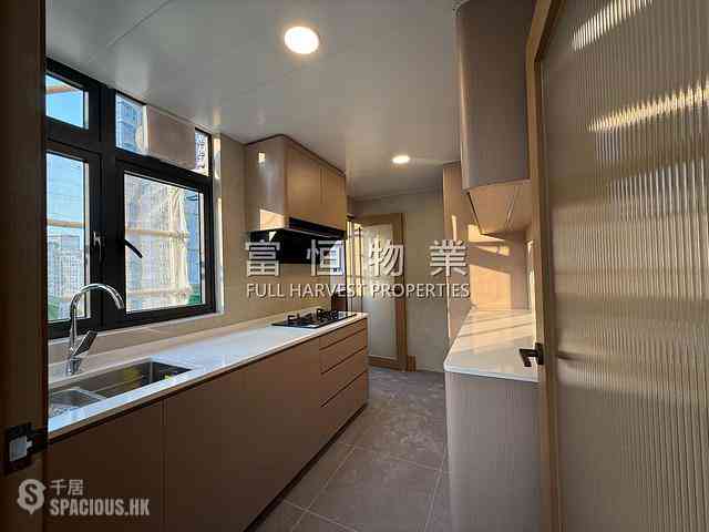 Happy Valley - Sun And Moon Building 04