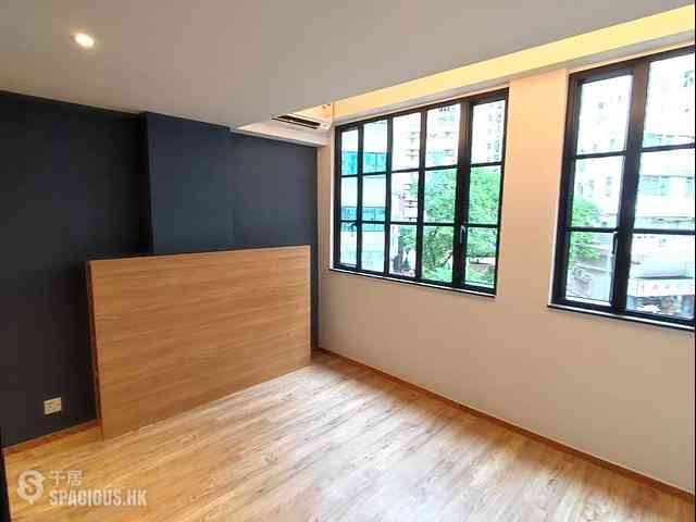 Sheung Wan - 256-258, Hollywood Road 07