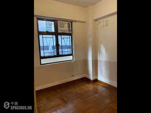 Sai Ying Pun - 49-49A, Bonham Road 04