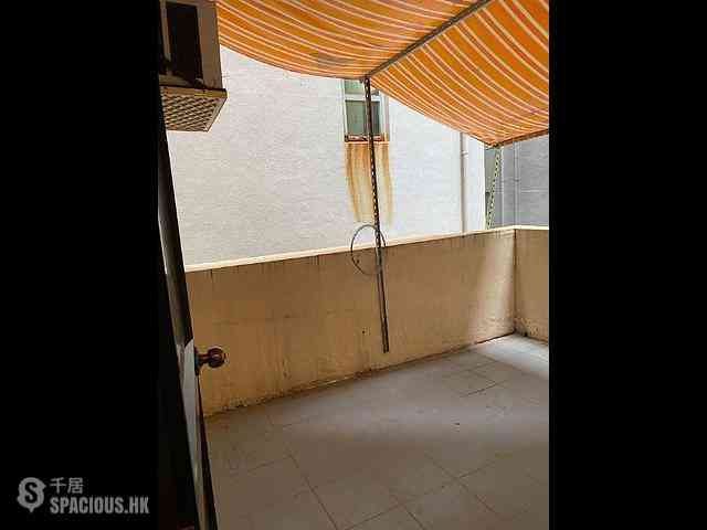 Sai Ying Pun - 49-49A, Bonham Road 07