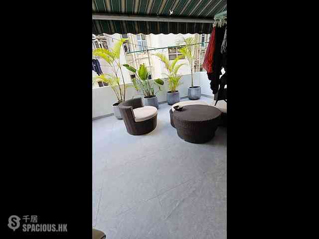Sai Ying Pun - 393, Queen's Road West 01