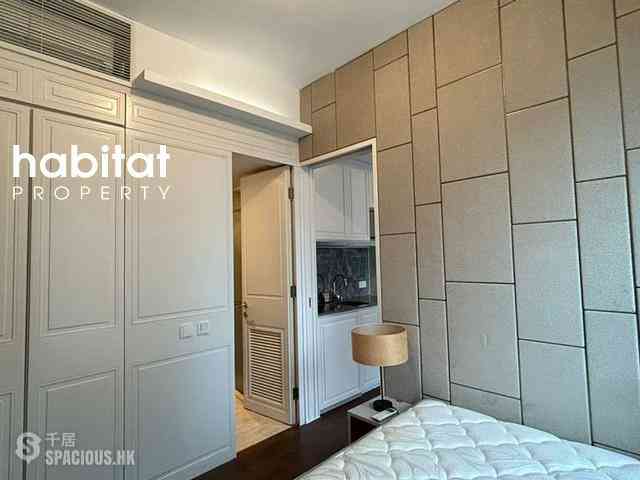 Shek Tong Tsui - One South Lane 03