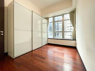 Wan Chai - J Residence 09