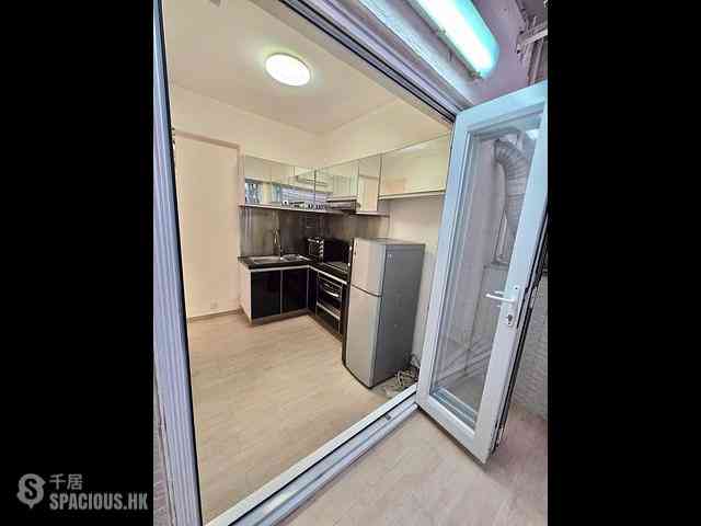 Happy Valley - 4, Shing Ping Street 17