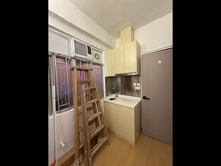 Mong Kok - Kin Wong Mansion Phase 2 02