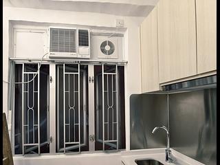 Mong Kok - Kin Wong Mansion Phase 2 10