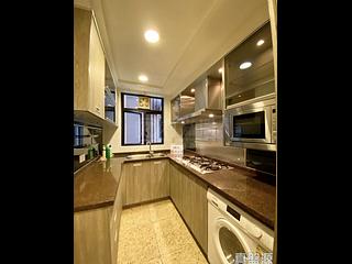 West Kowloon - The Arch Star Tower (Block 2) 05