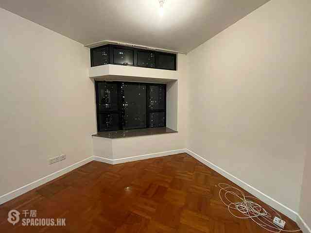 Kennedy Town - Cayman Rise Block 2 01