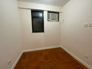 Kennedy Town - Cayman Rise Block 2 03