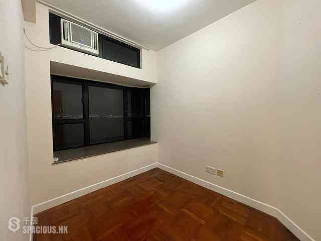 Kennedy Town - Cayman Rise Block 2 05