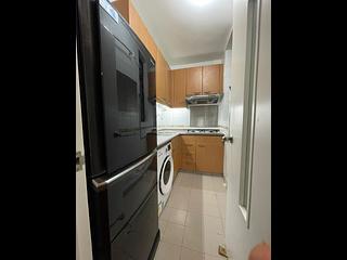 Kennedy Town - Cayman Rise Block 2 06