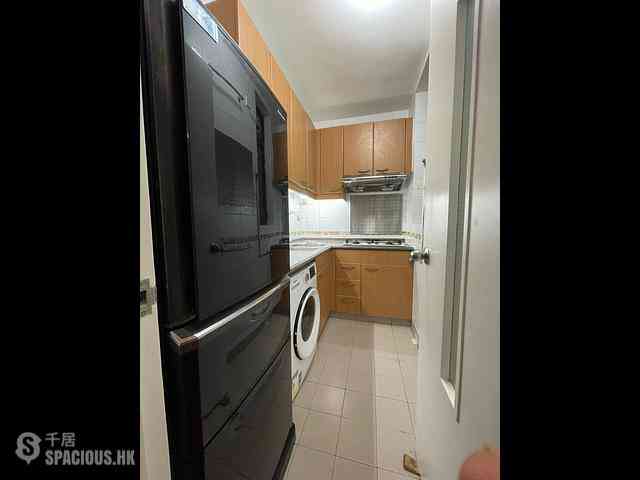 Kennedy Town - Cayman Rise Block 2 06