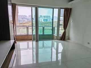 Lohas Park - Lohas Park Phase 3A Hemera Diamond (Tower 1) 03