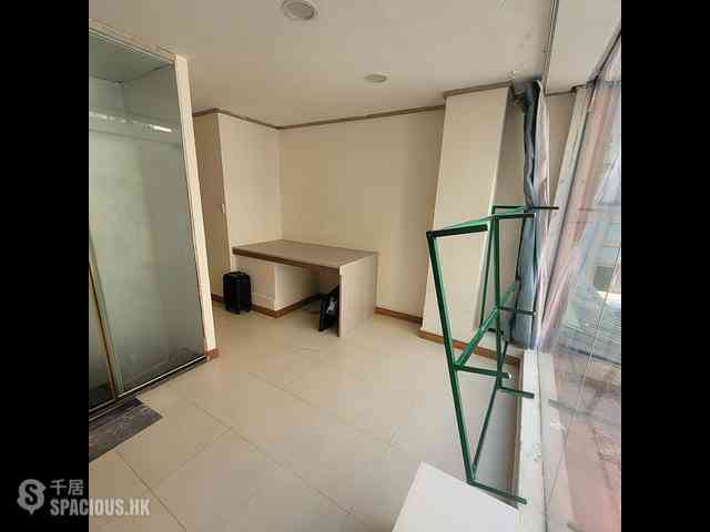 Mong Kok - 343, Portland Street 01
