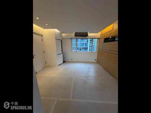 Happy Valley - Yuk Sau Mansion 01